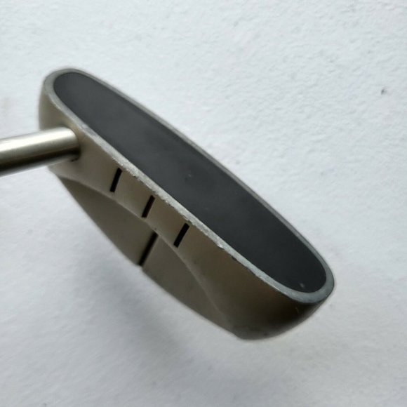 ProTacTic Hot Rod BF-100 Putter / Right Handed / ~35.5" Aluminum Shaft - Picture 7 of 10